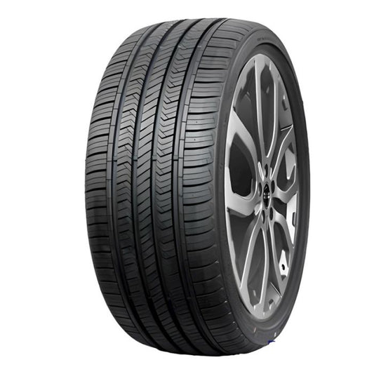 Aptany RU025Y 235/60R17 H/T